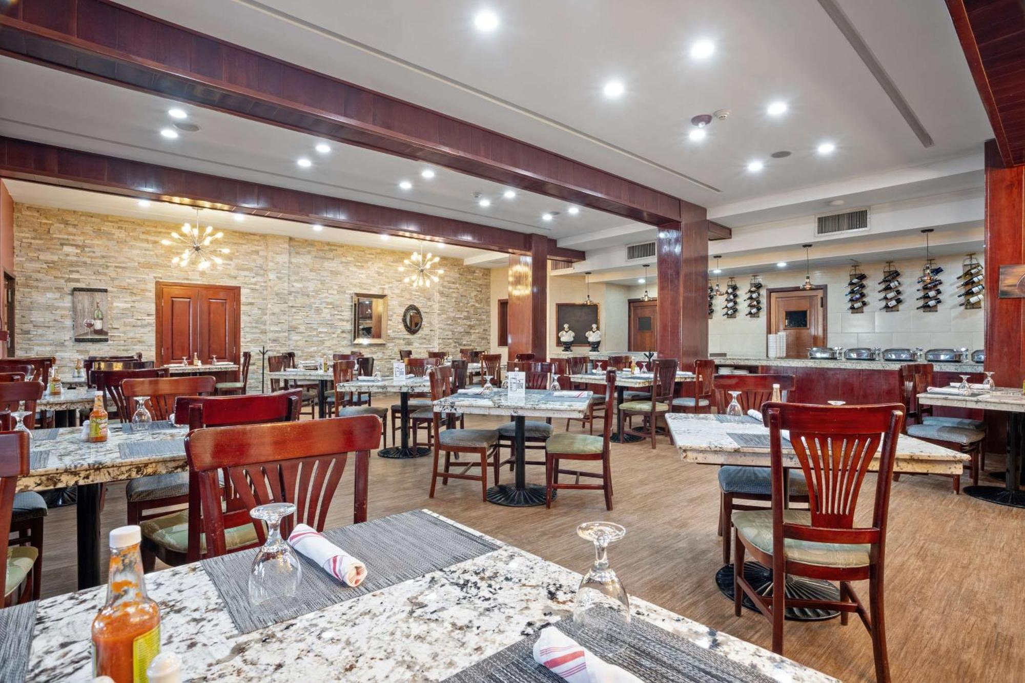 Best Western Plus Belize Biltmore Plaza Cidade de Belize Exterior foto