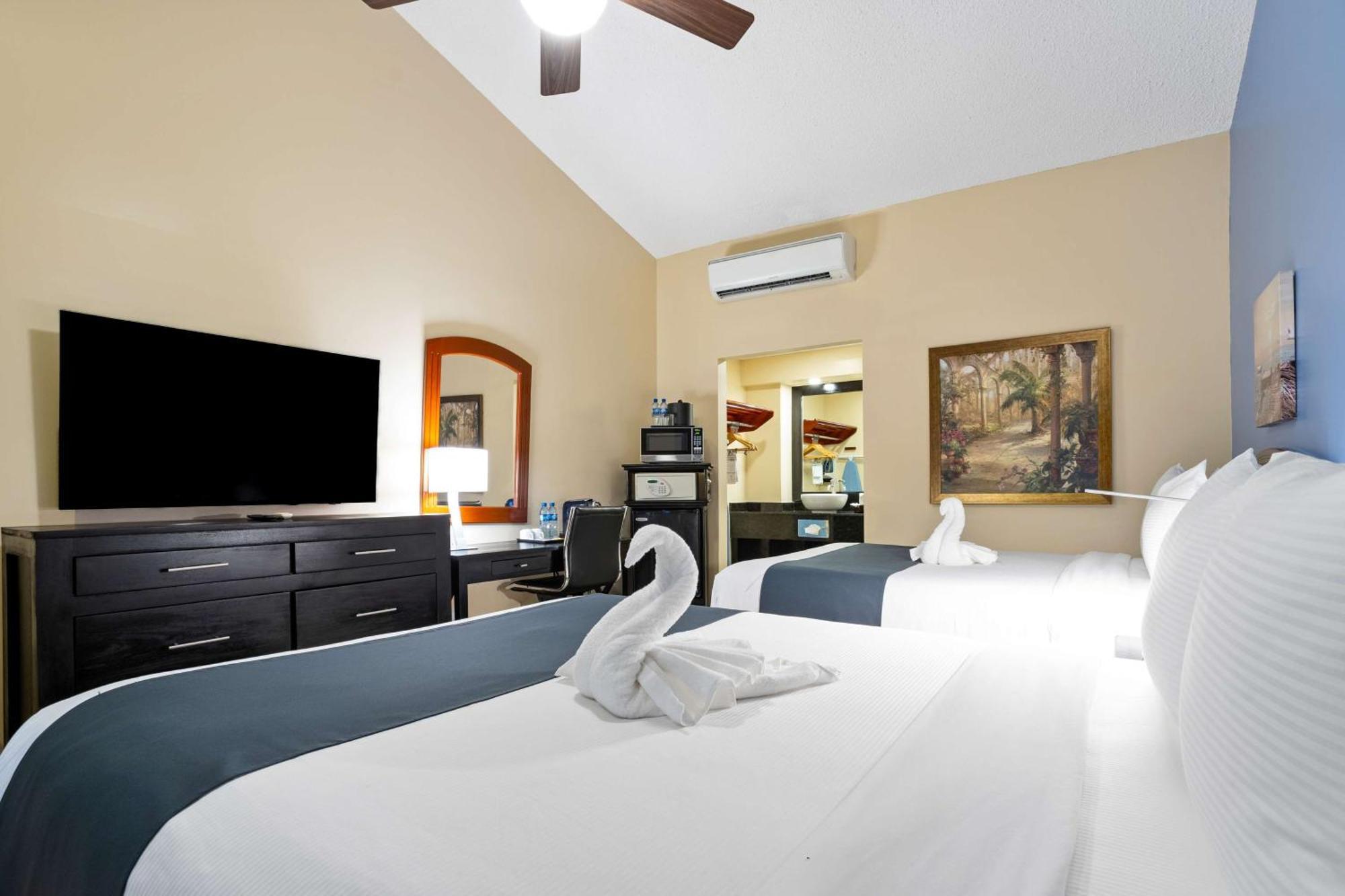 Best Western Plus Belize Biltmore Plaza Cidade de Belize Exterior foto